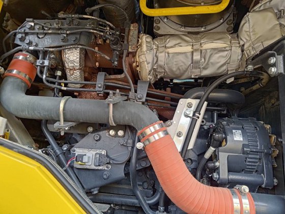 2018 コマツ WA470-8