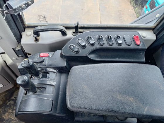 2018 コマツ WA470-8