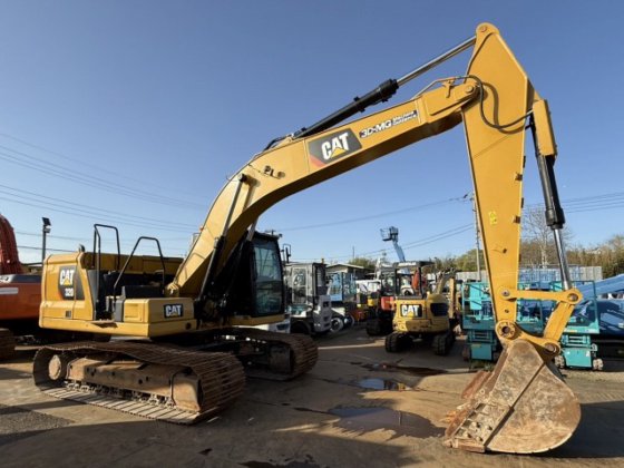 2018 CAT 320-07A