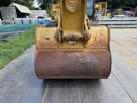 2016 CAT 336FLXE