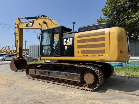 2016 CAT 336FLXE