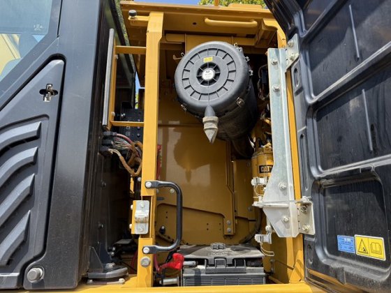 2016 CAT 336FLXE