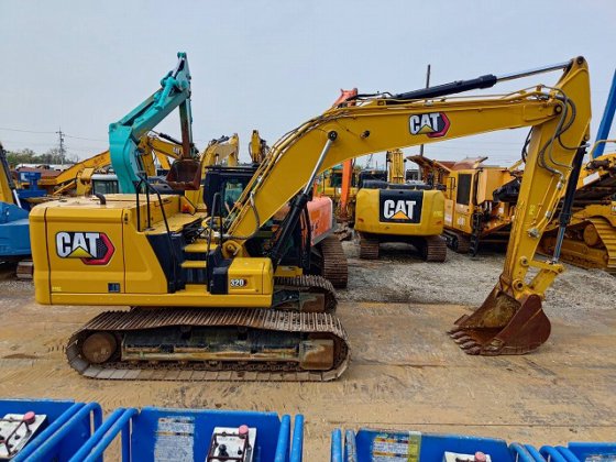 2022 CAT 320-07D