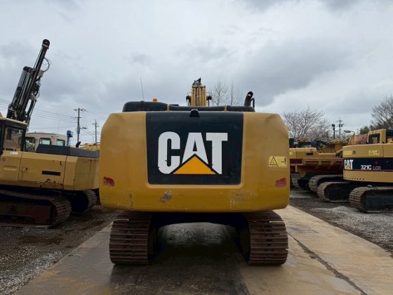 2016 CAT 320E-2