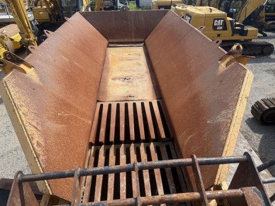 2014 サンドビック QJ241