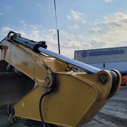 2016 CAT 320E-2