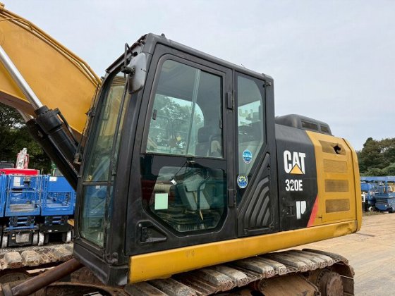 2016 CAT 320E-2