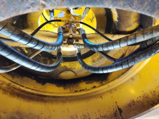 1990 コマツ PC200LC-5