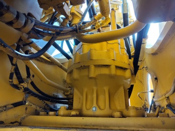 1990 コマツ PC200LC-5