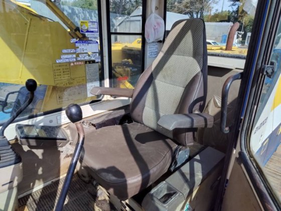 1990 コマツ PC200LC-5