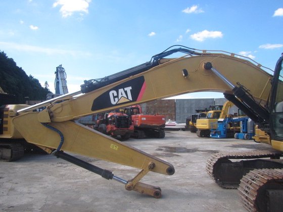 2012 CAT 320D-E