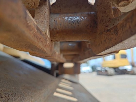 2005 アイチコーポレーション SR12B