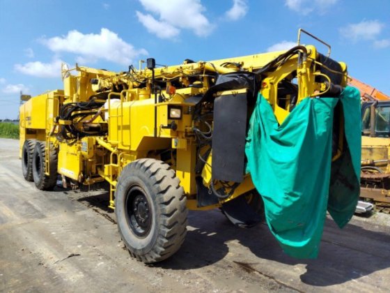 1996 コマツ GC380F-2