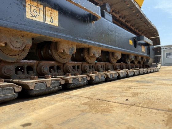 2016 コマツ CC1485S-1