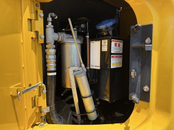 2016 コマツ CC1485S-1