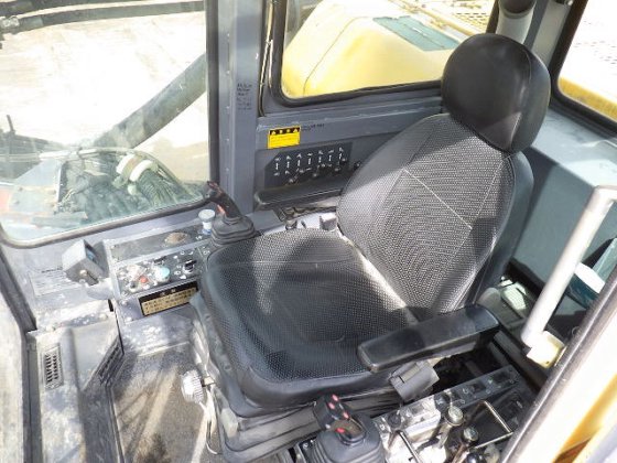 2011 アトラスコプコ XL660