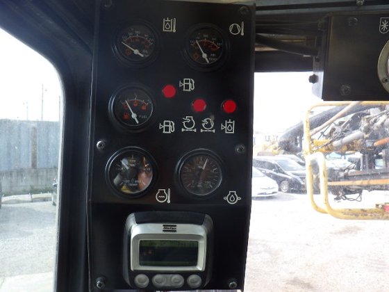 2011 アトラスコプコ XL660