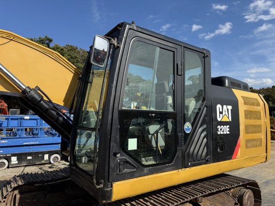 2016 CAT 320E-2