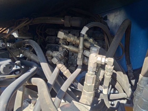 2014 アイチコーポレーション SR10A