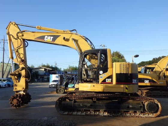2006 CAT 321CLCR