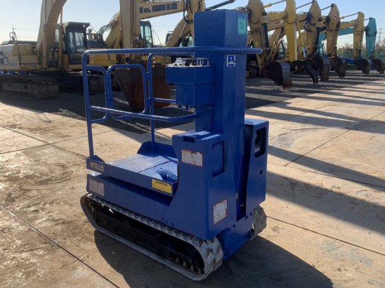 1999 アイチ RMU04