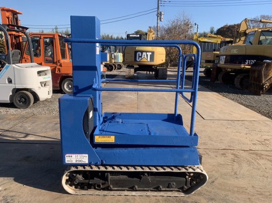 1999 アイチ RMU04