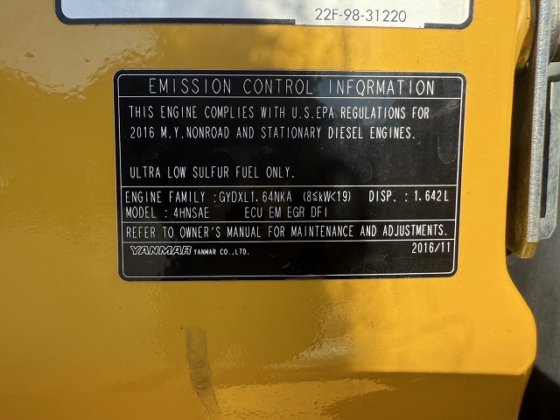 2016 コマツ PC30MR-5N0