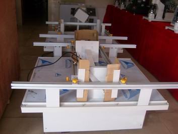 包装箱のための振動テスターを模倣する普遍的な交通機関