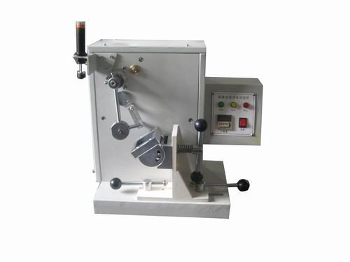 標準的なレディース ハイ ヒールは連続的な影響の試験装置、縦のタイプに蹄鉄を打ちます