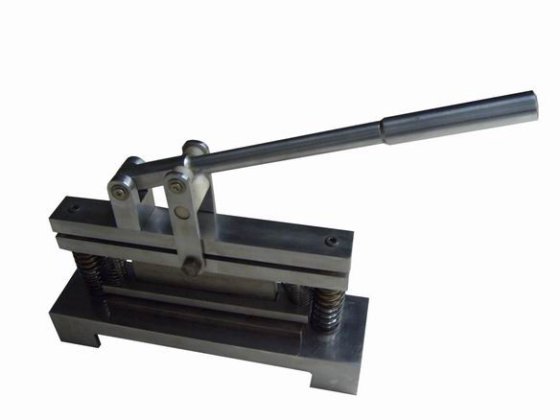 ボール紙のためのペーパー試験装置リング クラッシュの標本のカッター