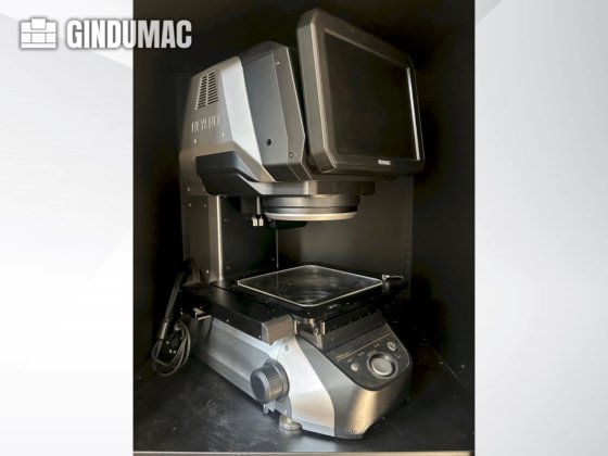 2018 KEYENCE IM 7020