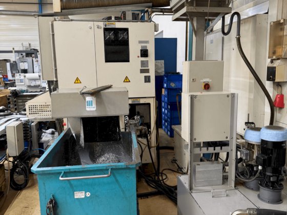 2003 Okuma LVT 300-M