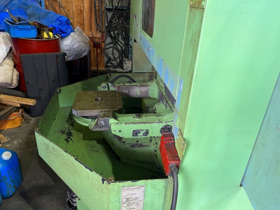 M 300 A1 型　　2000 年