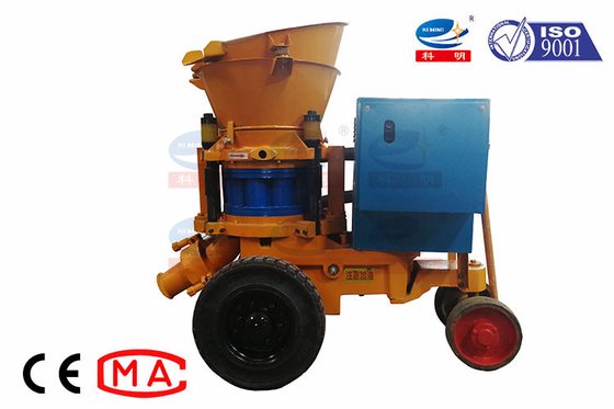 地下工事におけるポータブル小型コンクリート吹付機