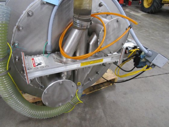 Smoot SS Scaling Hopper w/