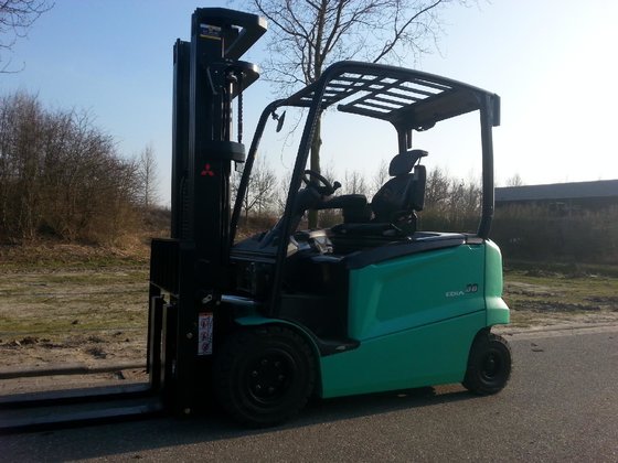 2014 Mitsubishi FB30 in 's-Gravenpolder,