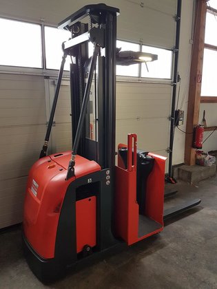 2012 Linde V10 in Krauthausen,