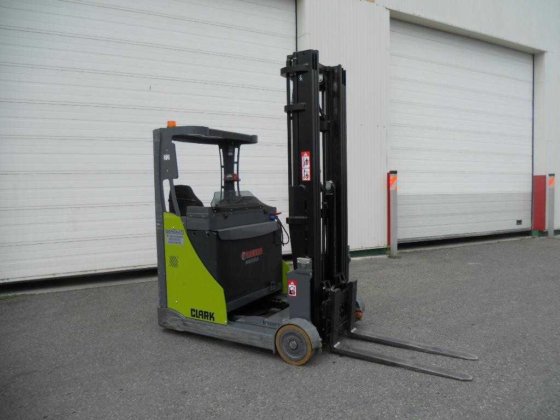 2011 Clark CRT 20 AC