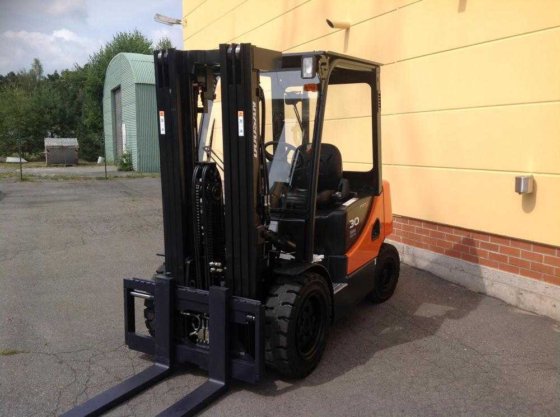 2014 Doosan D30 S5 in