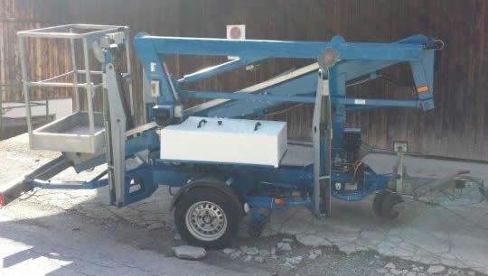 2001 Genie Niftylift 120 Anhängerbühne