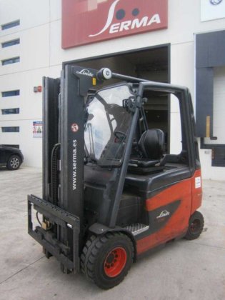 2013 Linde E30/600 in Zaragoza,