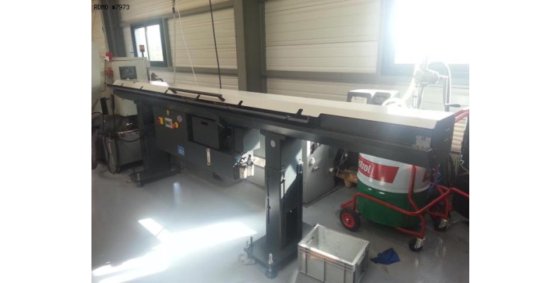 特劳伯 TNL 12/79 轴数