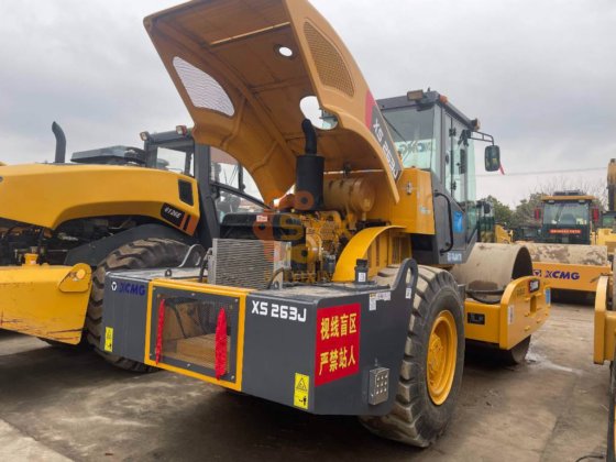 2023 XCMG XS263J