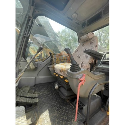 2022年式ボルボEC360BLC