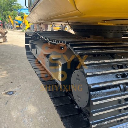 2023 コマツ PC130