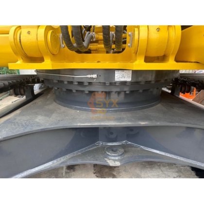 2023 Komatsu PC300-8