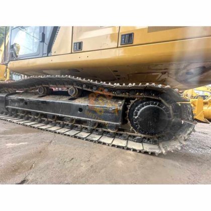 2023 Caterpillar 330