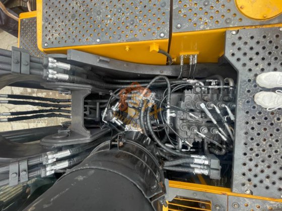 2023年 ボルボ EC480