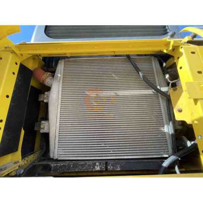 2023 Komatsu PC450-8