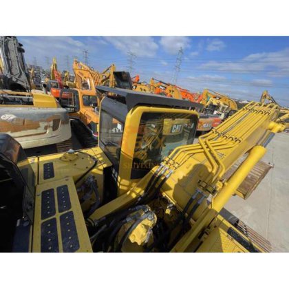 2023 Komatsu PC450-8